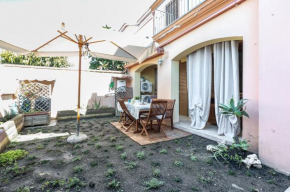 Sa Domo d' Amare - Comely Apartment with Parking! Pula